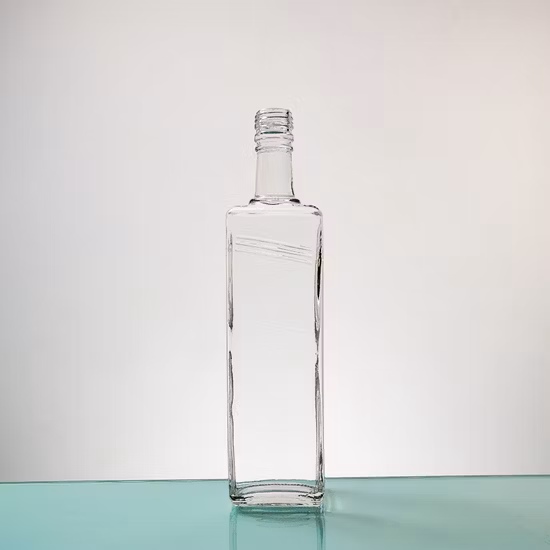 Heißer Verkauf klare Wodka-Flasche 500 ml 700 ml 750 ml Brandy Wodka Gin Whiskey Rum Glasflasche