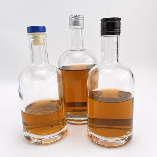 Benutzerdefinierte Logo-geprägte klare 500 ml 700 ml 750 ml Rum-Tequila-Gin-Brandy-Rum-Whisky-Wodka-Likör-Spirituosen-Glasflasche